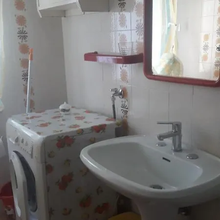 Apartment Cala Di Seta: Vista Mare, Sul Mare Calasetta