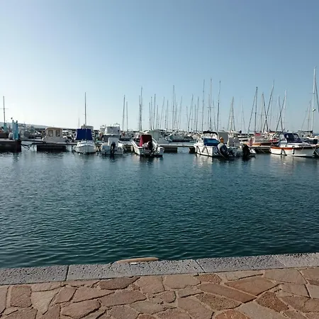 Apartment Cala Di Seta: Vista Mare, Sul Mare Calasetta